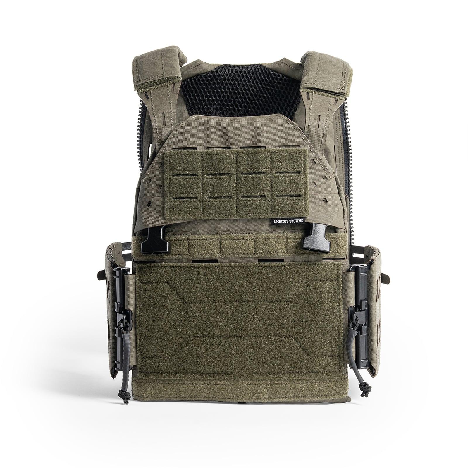 LV-120 plate carrier in Ranger Green, front view